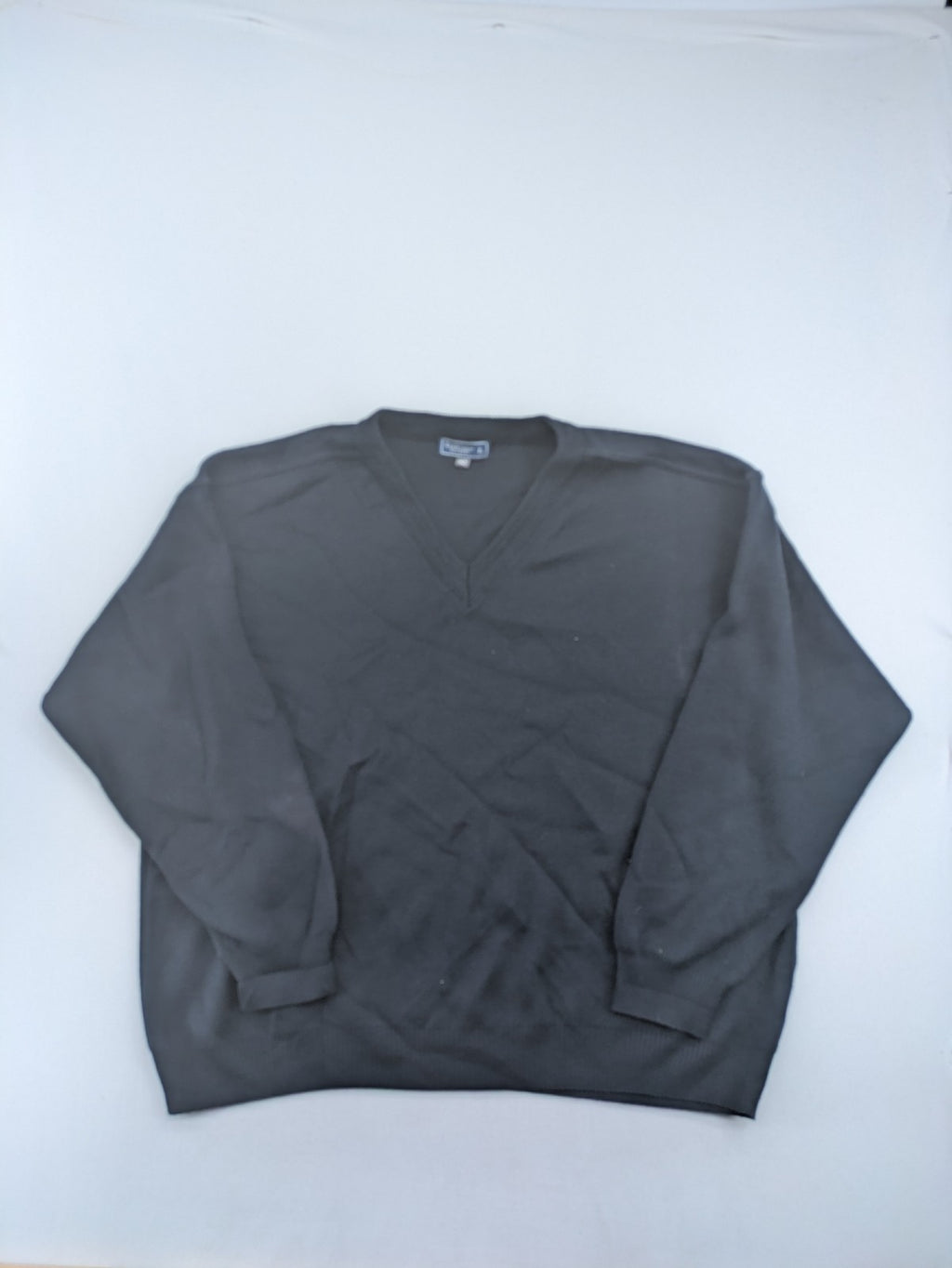 Louis Fashion grey turtle neck jumper with V-neck and ribbed cuffs.