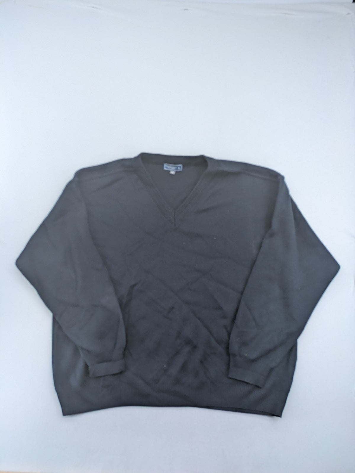 Louis Fashion grey turtle neck jumper with V-neck and ribbed cuffs.