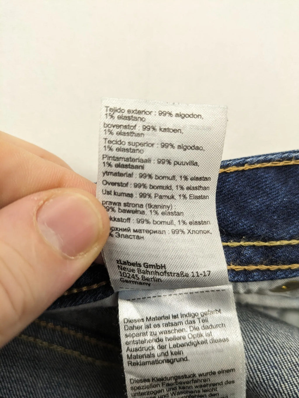 Even & Odd blue skinny jeans with five-pocket design and stretch denim material.
