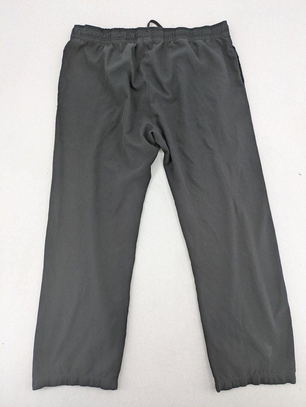 Slazenger grey loungewear joggers with adjustable drawstring and subtle logo on thigh.