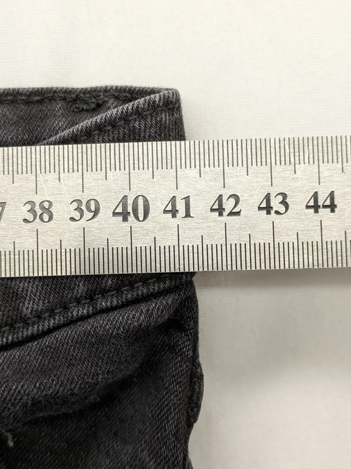 MNG grey straight jeans high waist 5-pocket design authentic denim.