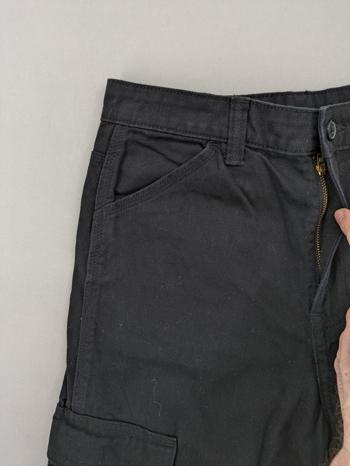 H&M Divided black cargo pants high waist cotton with multiple pockets and straight leg.