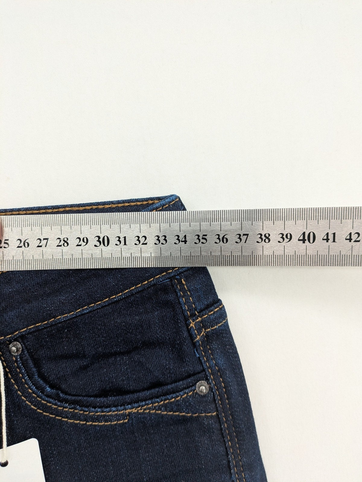 Esprit blue straight jeans with classic 5-pocket design and medium rise fit.
