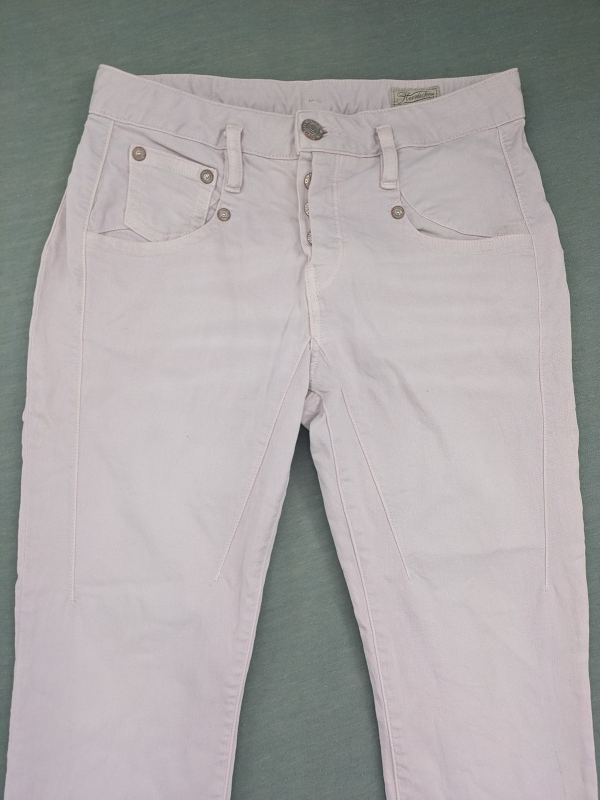 Herrlicher pink straight jeans slim fit with button fly and classic 5-pocket style.