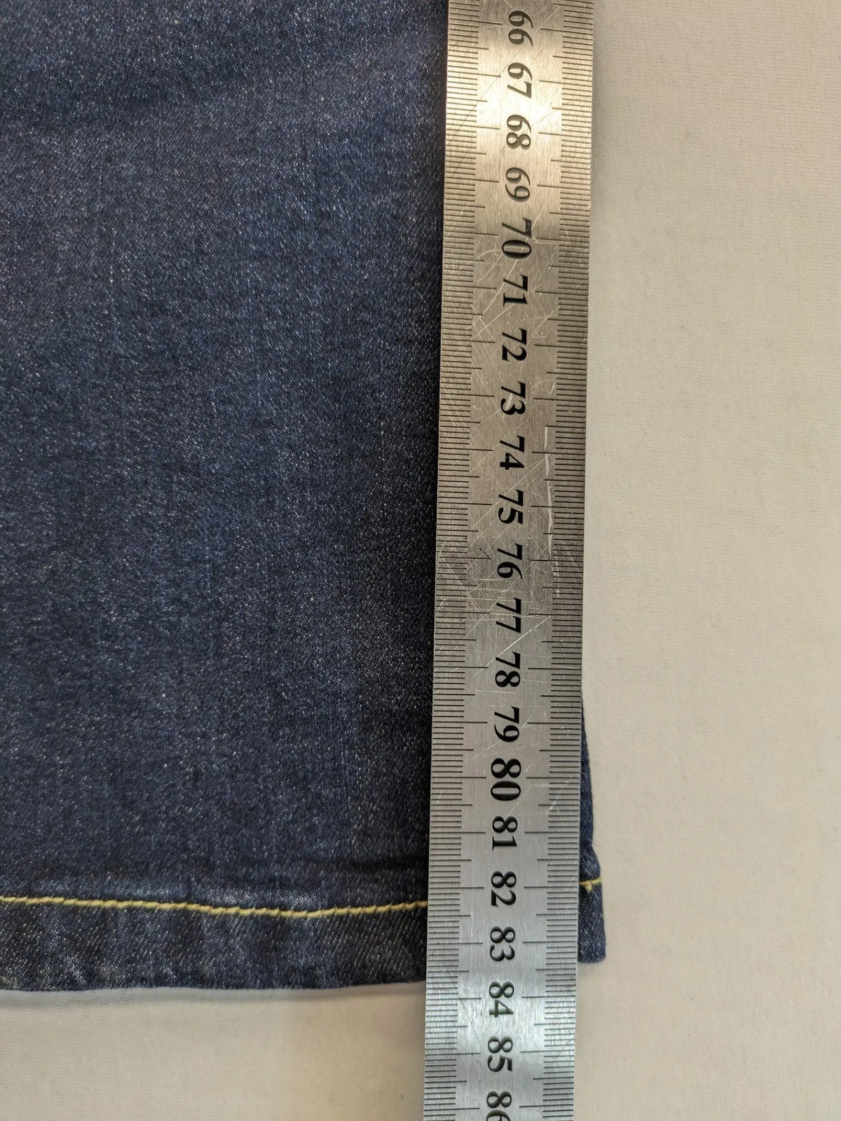 Lidl blue straight jeans classic 5-pocket design, made from organic cotton with stretch.