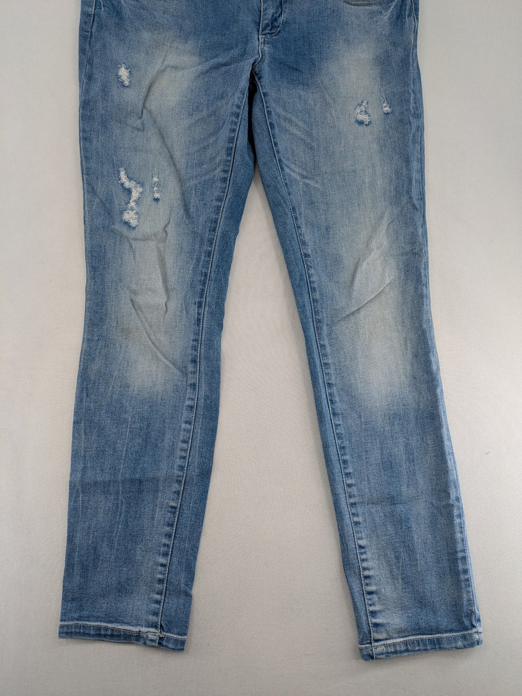 ONLY skinny jeans superlow coral orange pink distressed denim with modern used-look details.