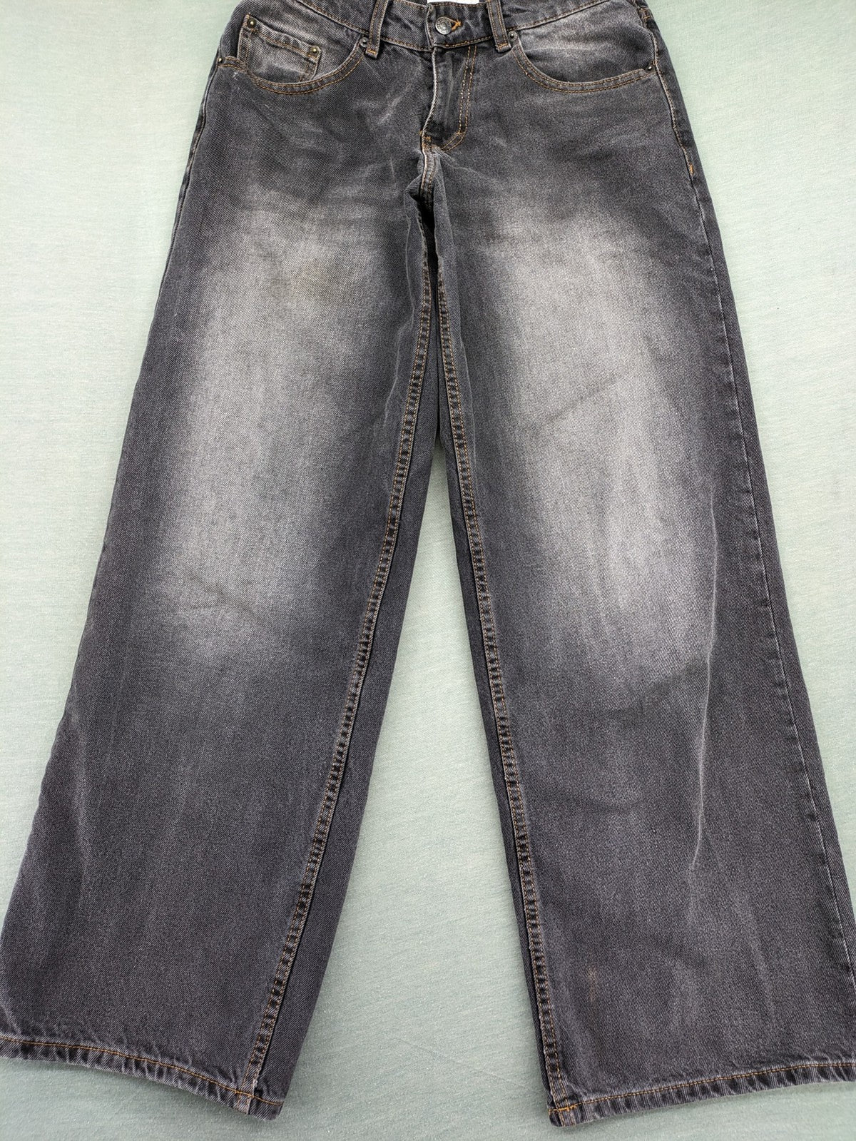 Motel grey wide leg baggy jeans with high waist and classic 5-pocket design.