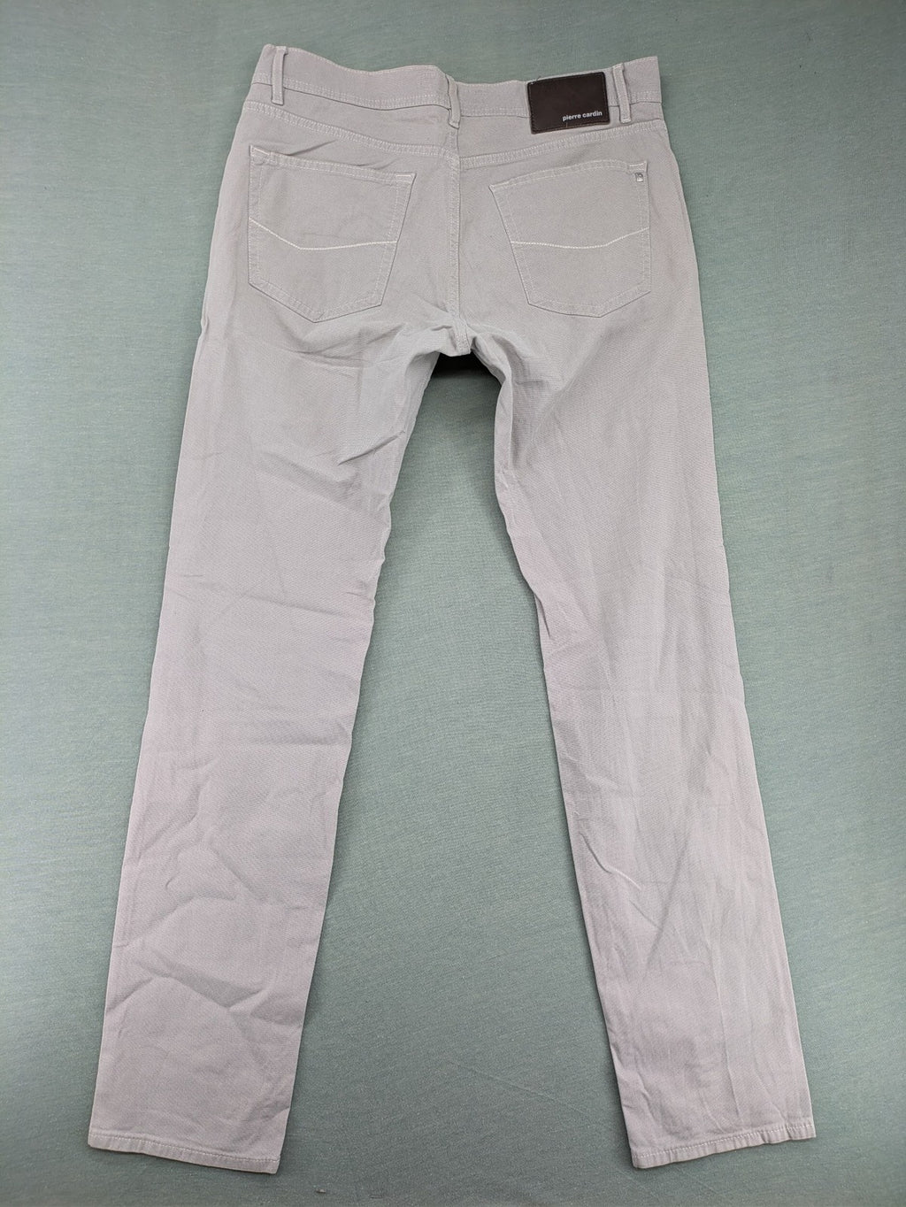 Pierre Cardin grey straight jeans W33 L34 cotton stretch with subtle logo detail.