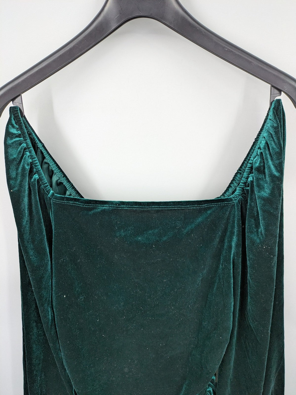 SHEIN green bodycon dress with ruched details, square neckline, and long puff sleeves.
