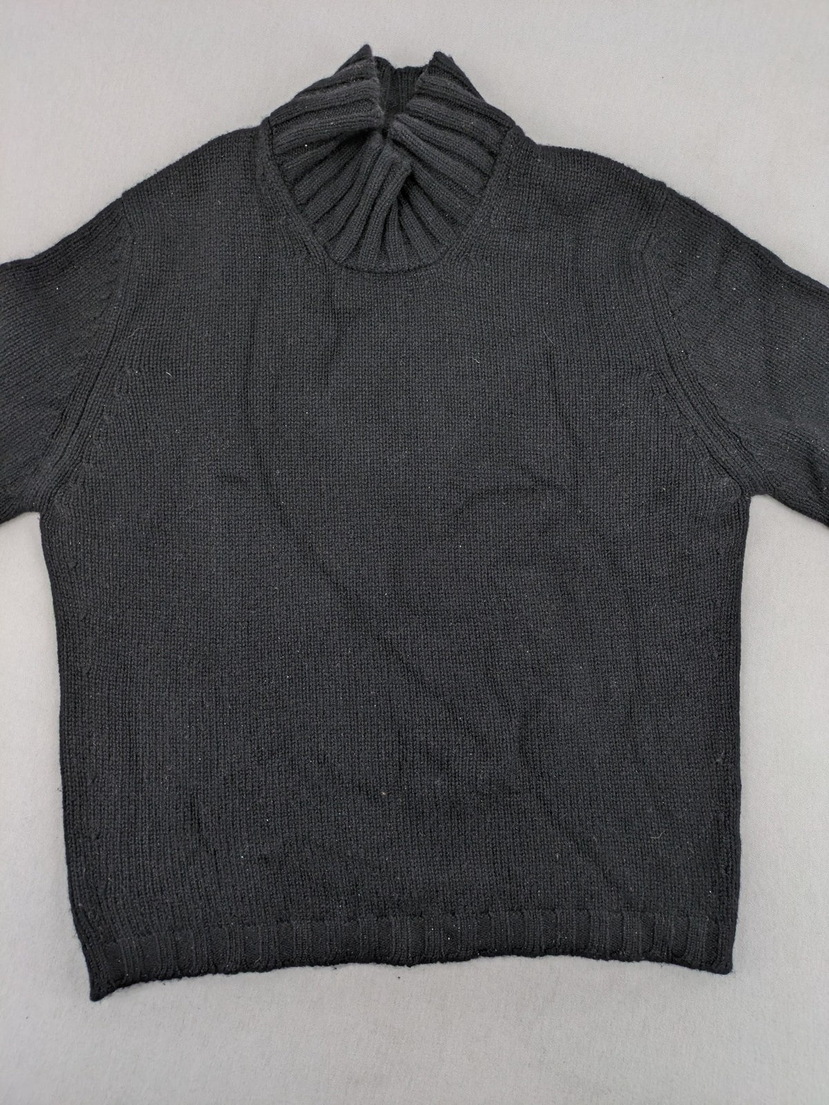 Pullover grey turtle neck jumper 100% cashmere made in Scotland classic design
