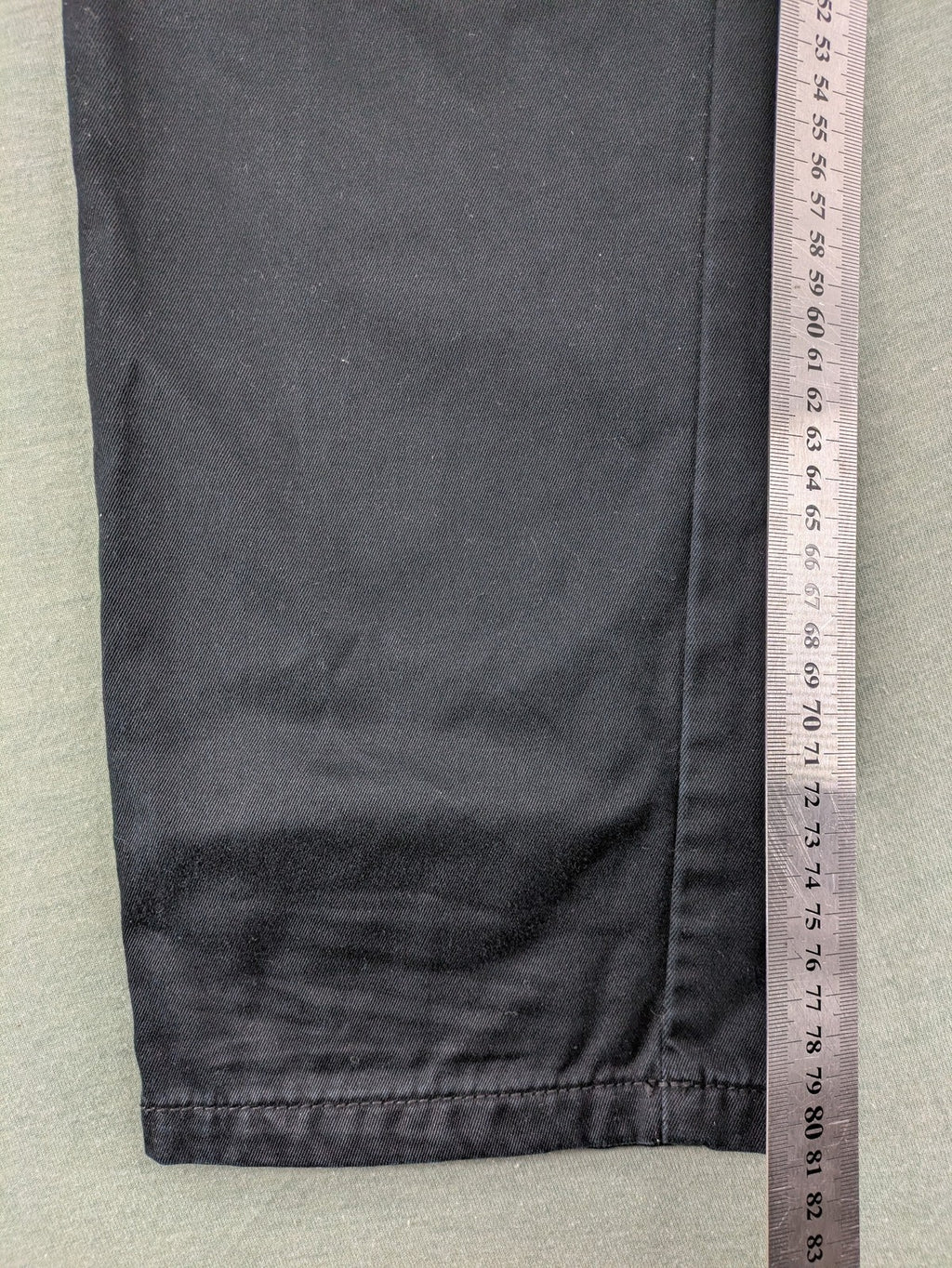 Sisley grey chino pants straight fit button fly classic style cotton material