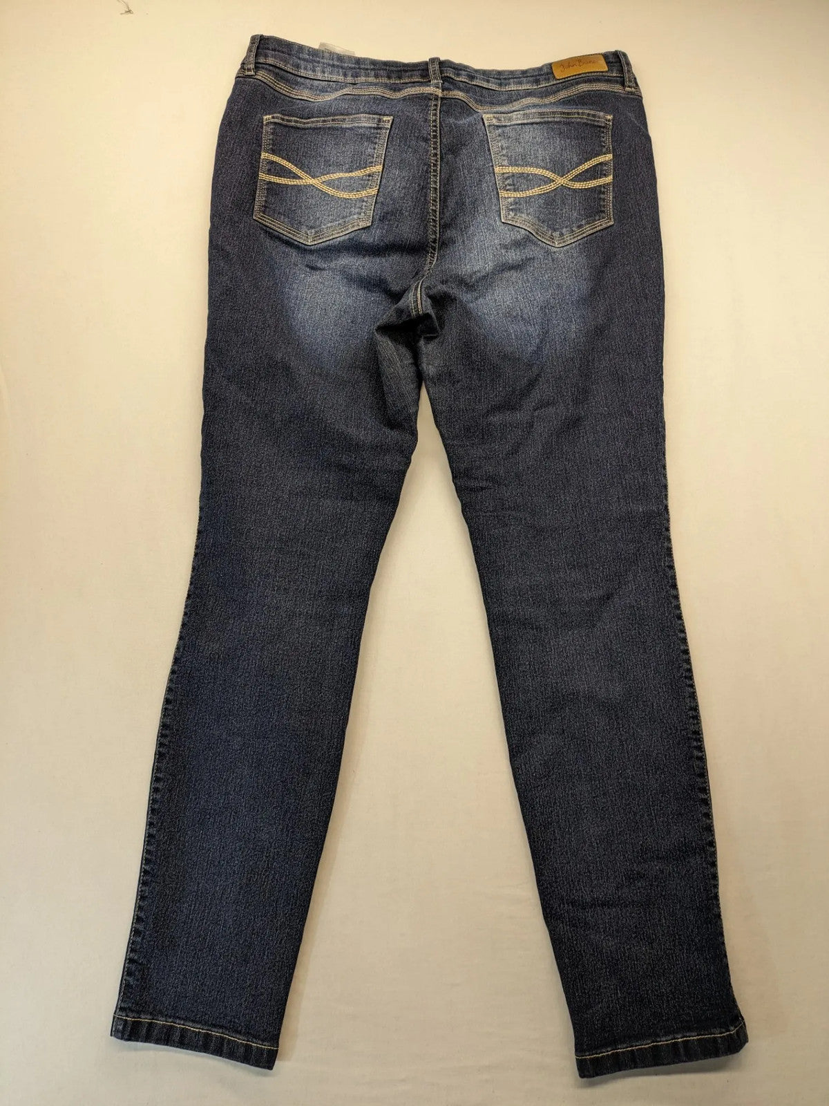 john baner blue straight jeans classic 5-pocket style with zipper and button closure