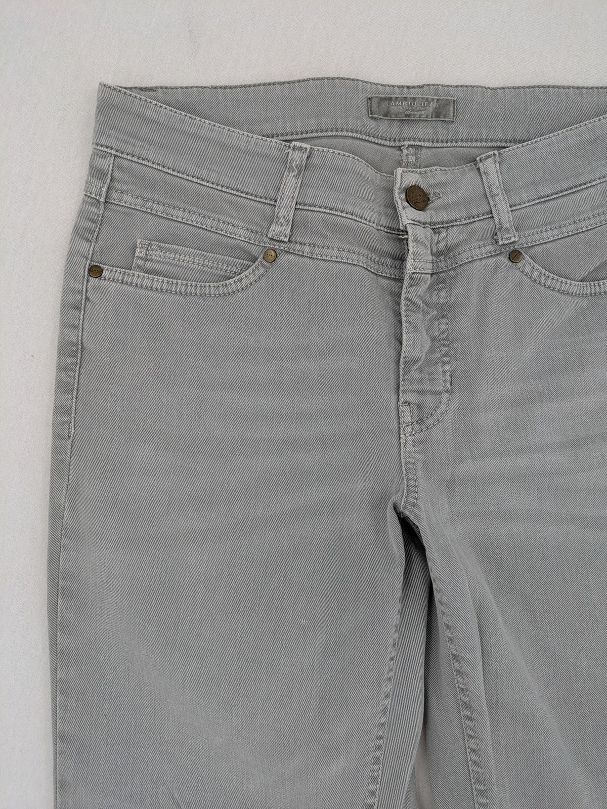 Cambio grey straight leg jeans with five-pocket design and logo button closure.
