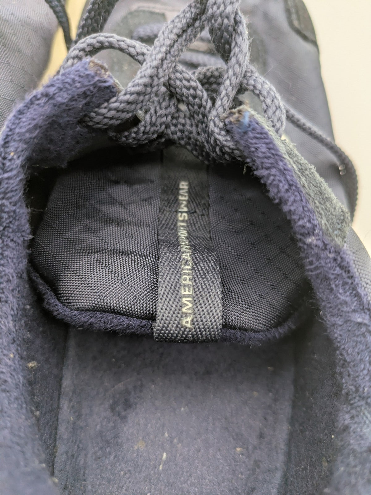 GANT navy sneaker Ketoon 7A suede and textile, subtle branding, sporty design.
