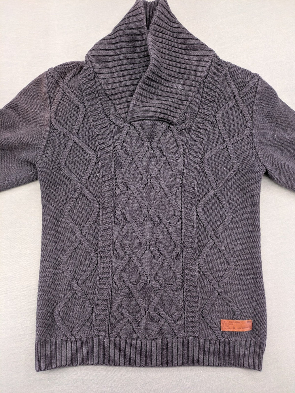 IZAC grey turtle neck jumper with cable knit pattern and used look finish.