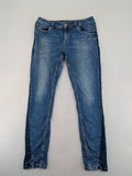 Yessica blue skinny jeans with two-tone side stripe and classic five-pocket design.