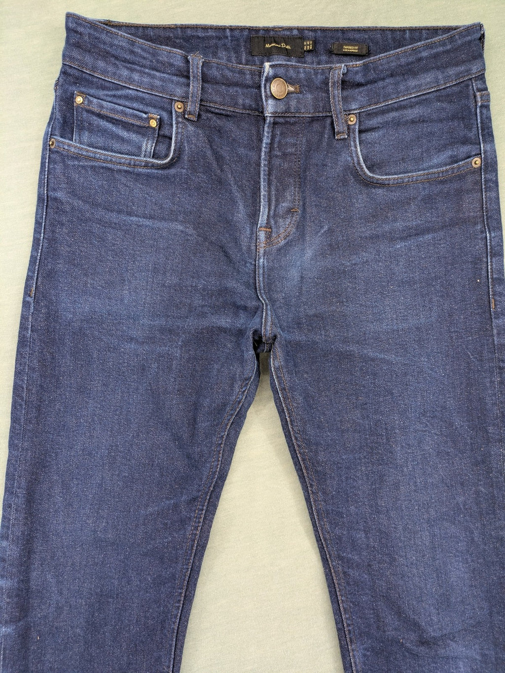 Massimo Dutti pink tapered fit jeans, stretch denim, classic design, versatile style.