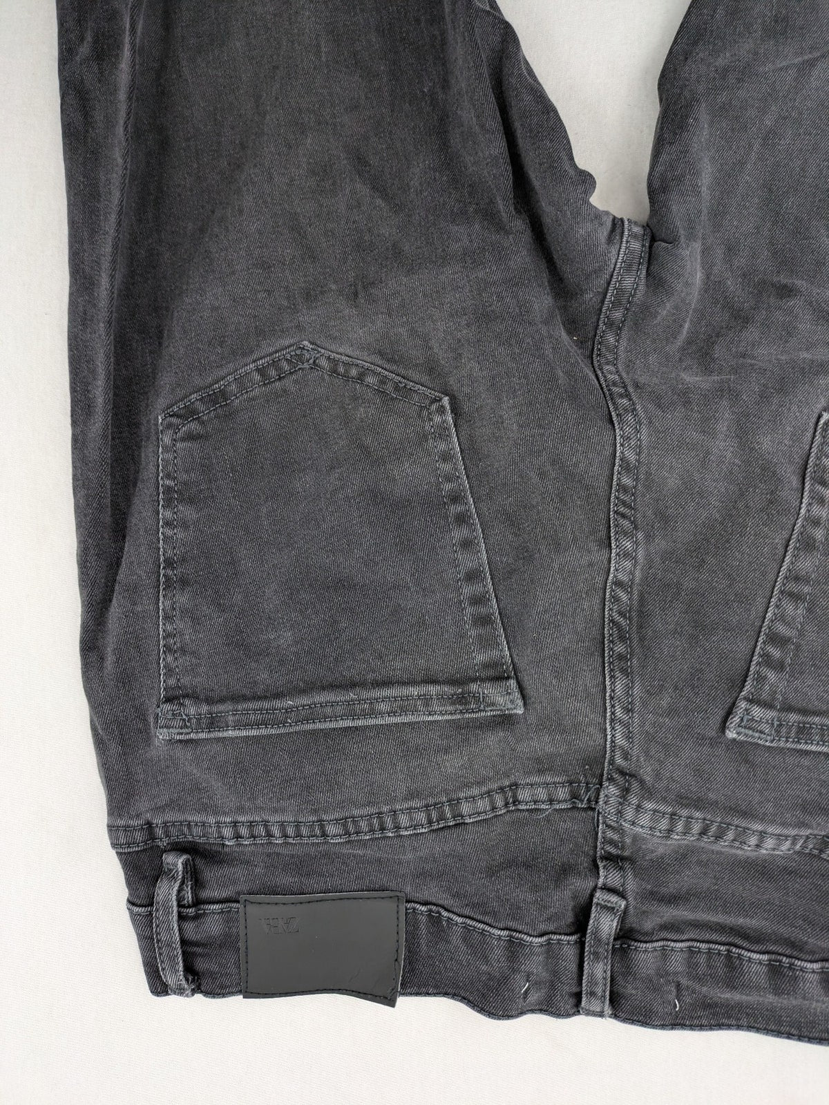 Zara black grey straight jeans five-pocket design stretch denim