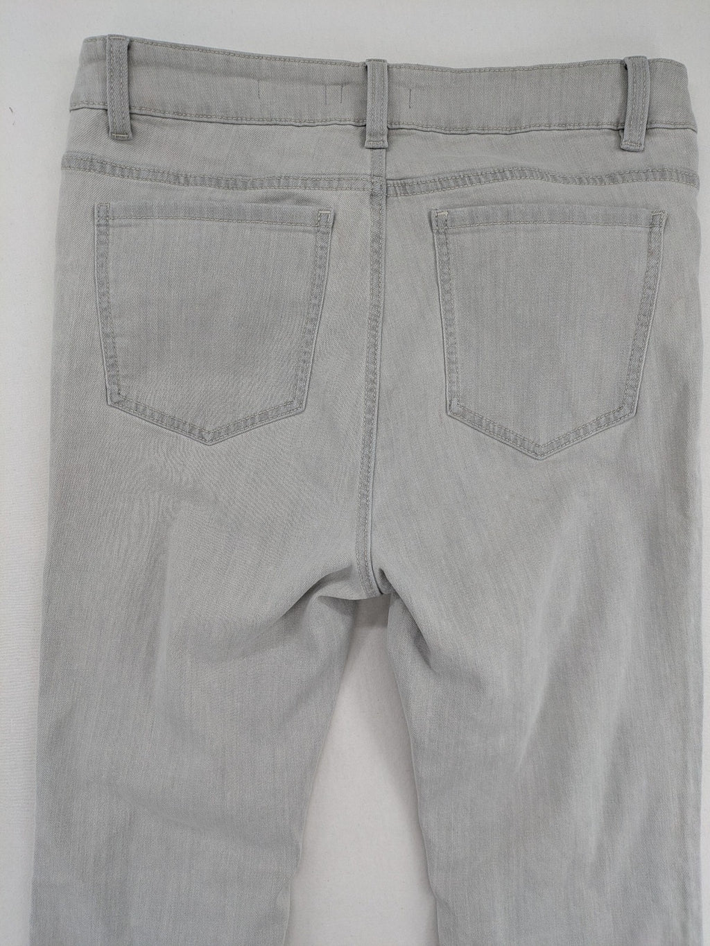 Laura Torelli grey straight jeans with classic 5-pocket design and slim fit silhouette.