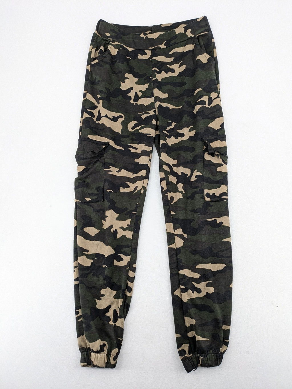 Cargo hunting & tactical pants beige cream camouflage pattern with side pockets and elastic cuffs.