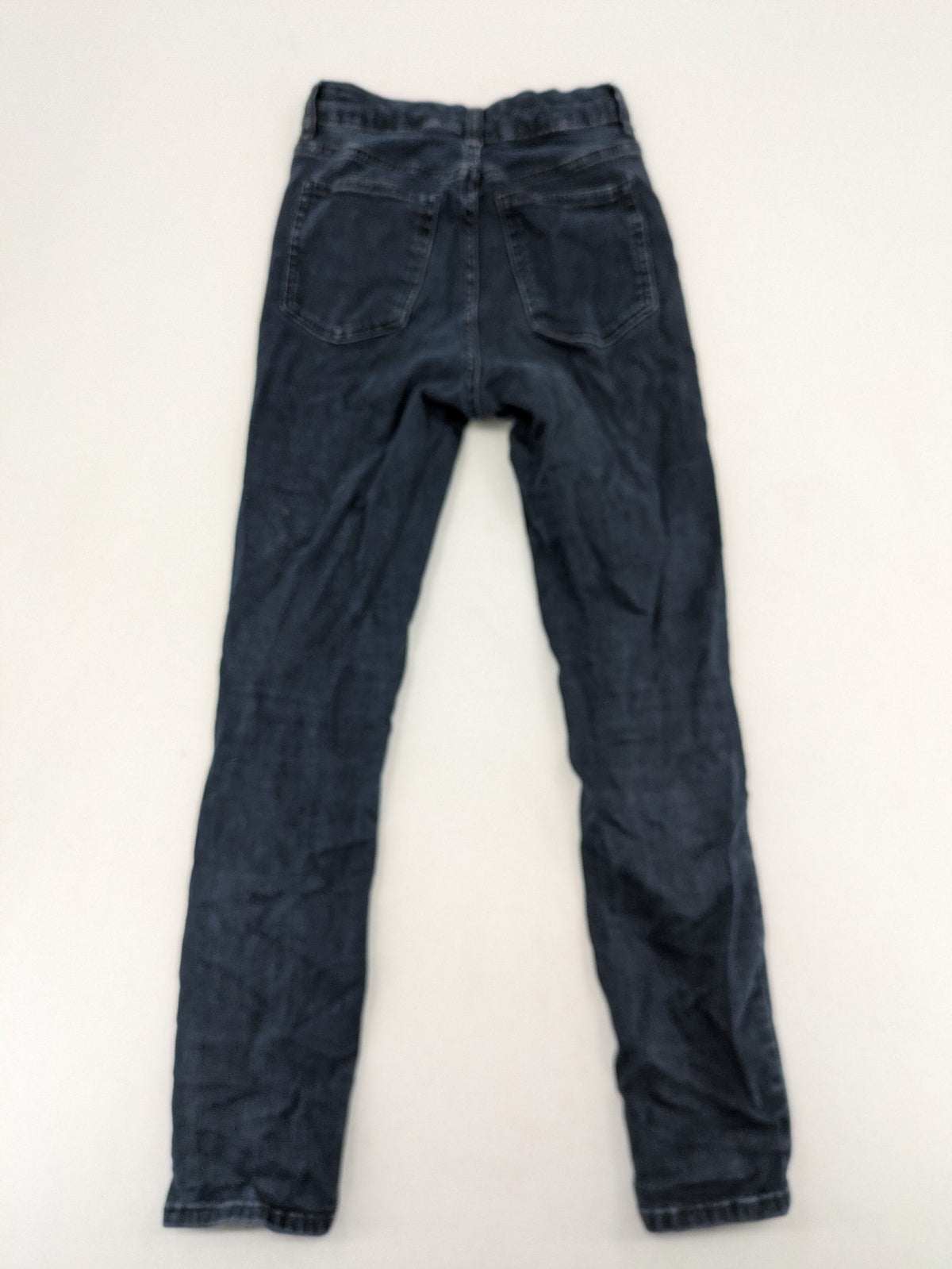 H&M blue skinny jeans high waist with classic 5-pocket design and stretch denim.