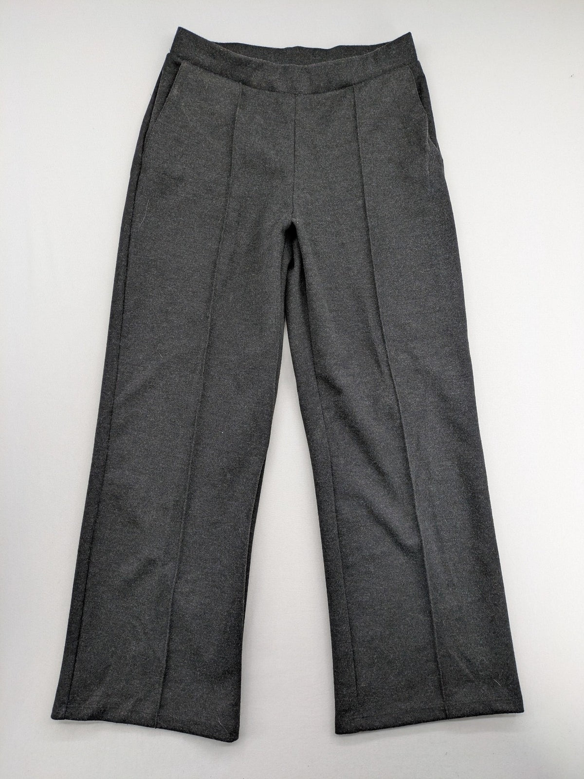 Zara grey wide-leg pants with front decorative seams and soft fabric blend.