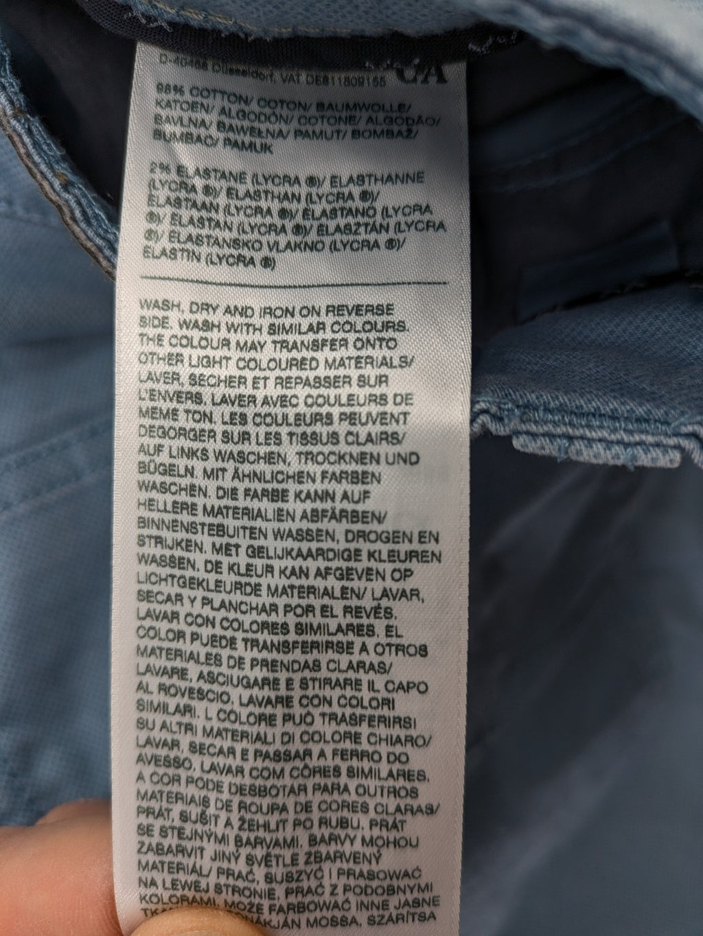 C&A blue chino pants regular fit 5-pocket design with zipper, made of cotton stretch.