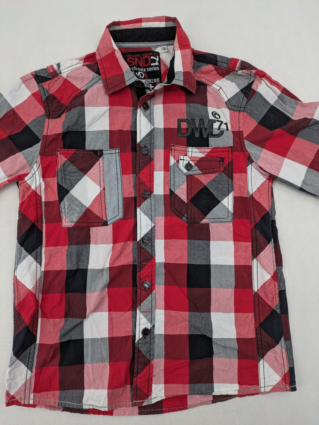 here+there by C&A red checkered long sleeve shirt with button placket and logo