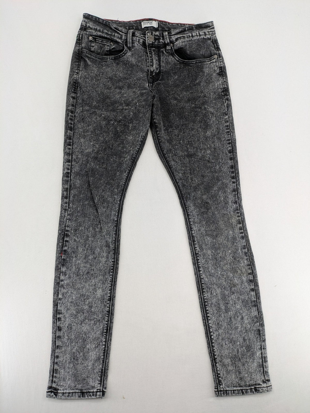 Pull&Bear black acid wash straight jeans slim fit with faded denim texture.