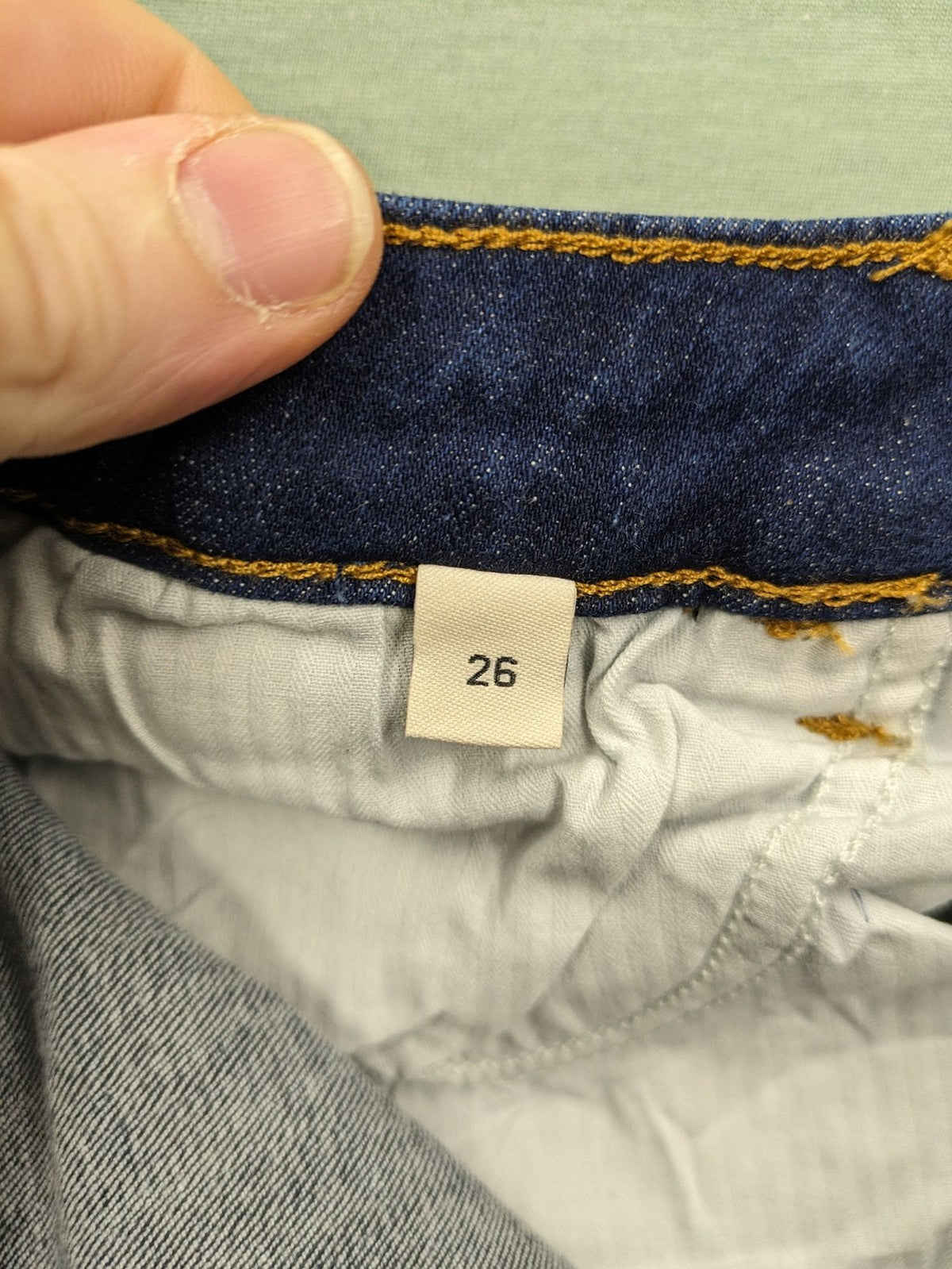 Esprit blue skinny cropped jeans, medium rise, classic 5-pocket design, high-quality denim.