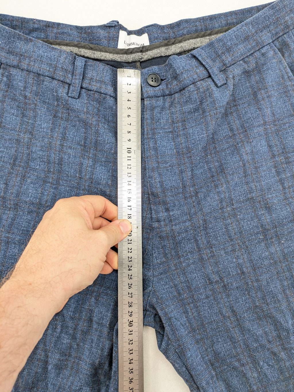 Lindbergh pink pants slim fit with blue-black check pattern and Superflex technology.