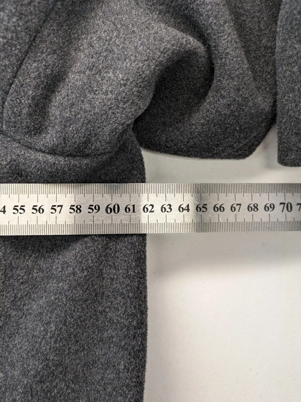 Gil Bret grey coat cashmere blend asymmetrical zipper two zip pockets