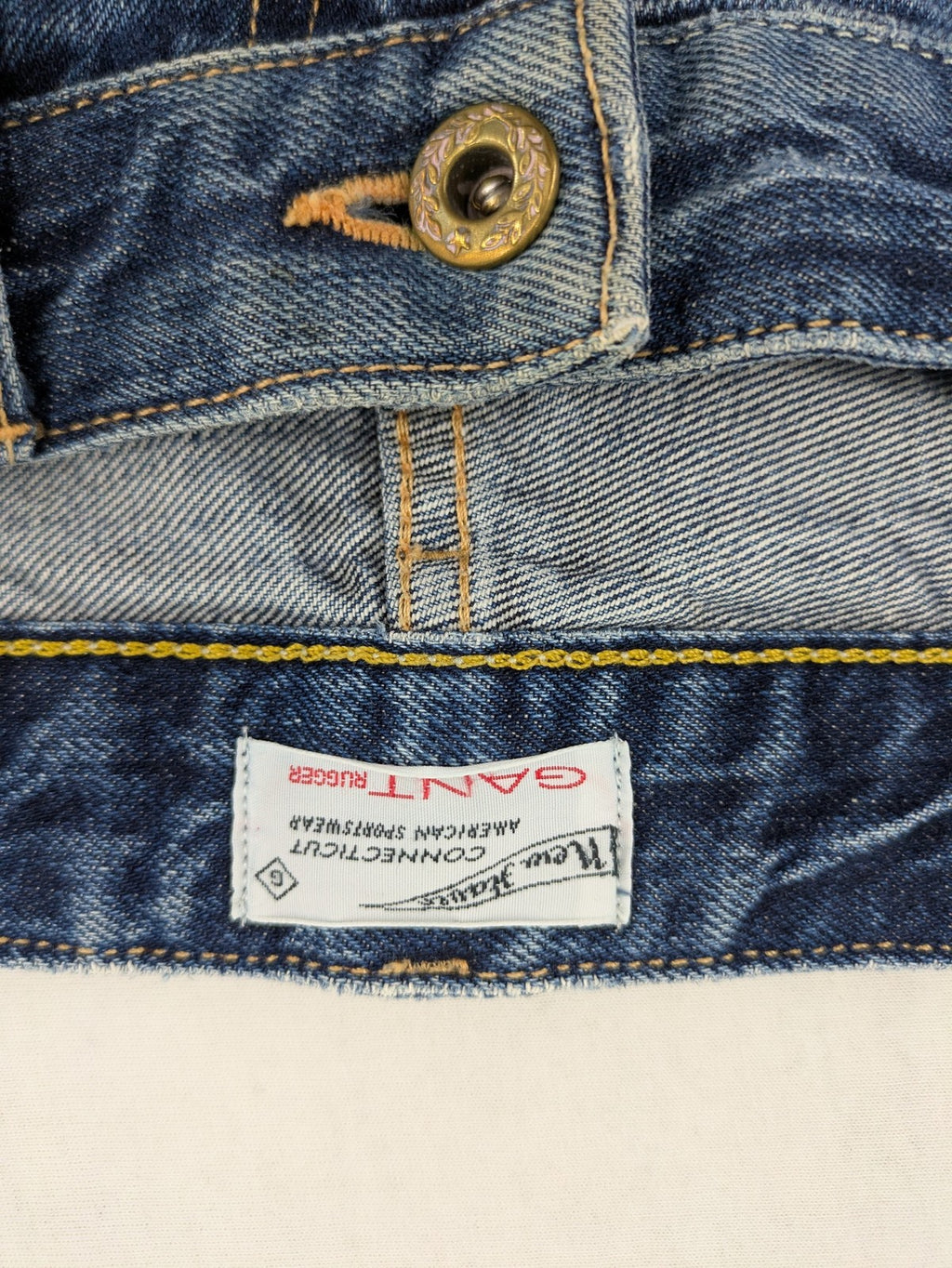 GANT Rugger blue straight leg jeans medium wash, classic button fly, durable cotton denim.
