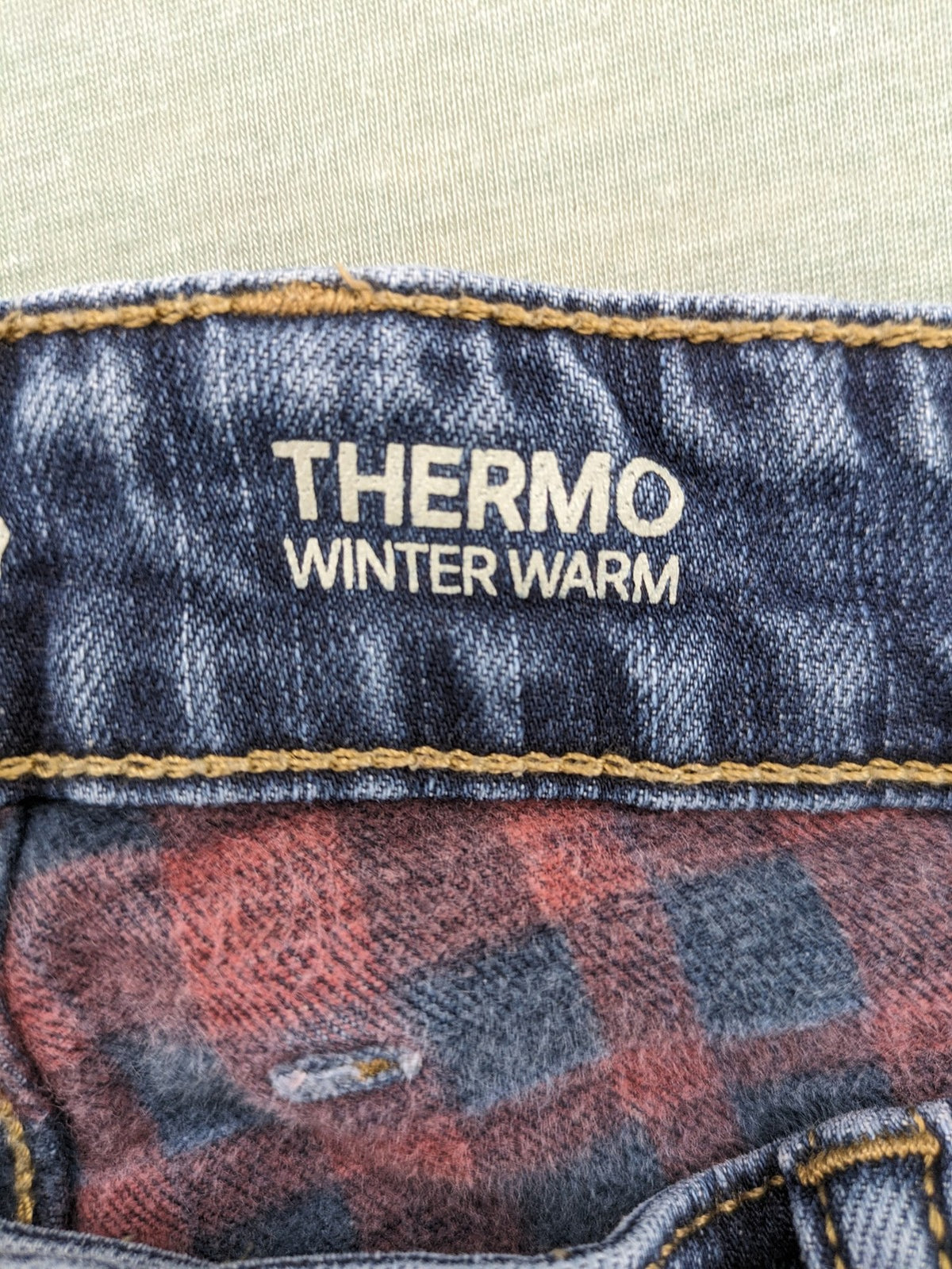 C&A blue straight jeans with thermo lining and classic denim look, W38 L30.