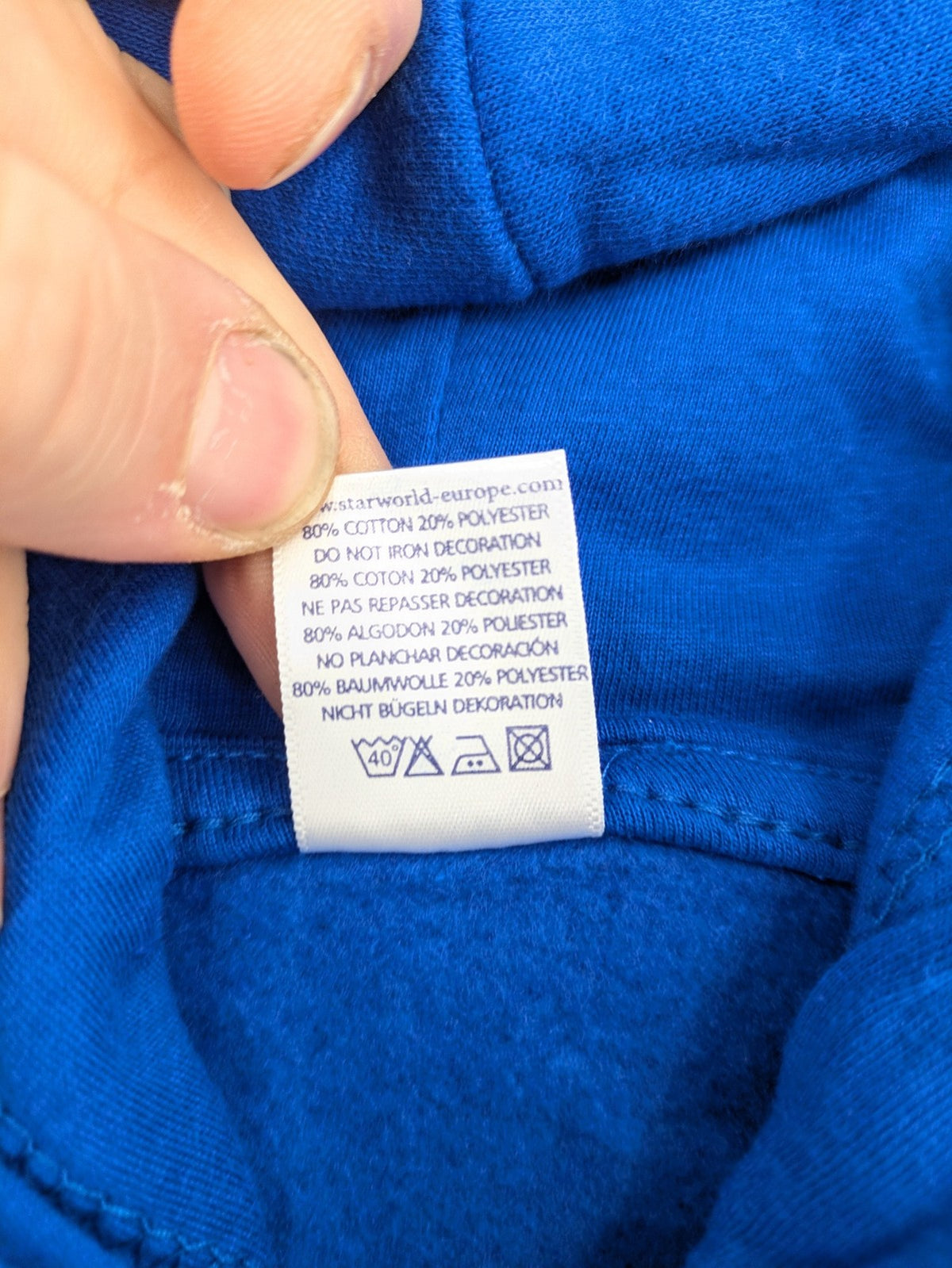 AFD blue pullover hoodie "Allgemeine Freie Denker" graphic, soft cotton-polyester blend.