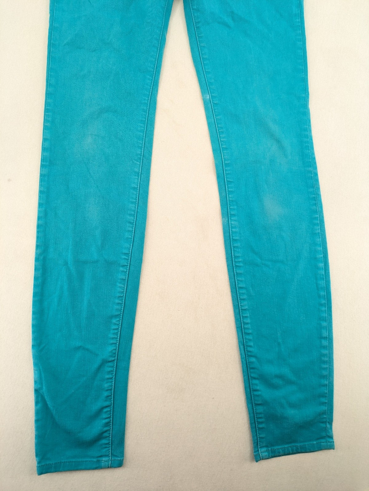 Gaastra blue-green skinny fit cord jeans with classic 5-pocket design.