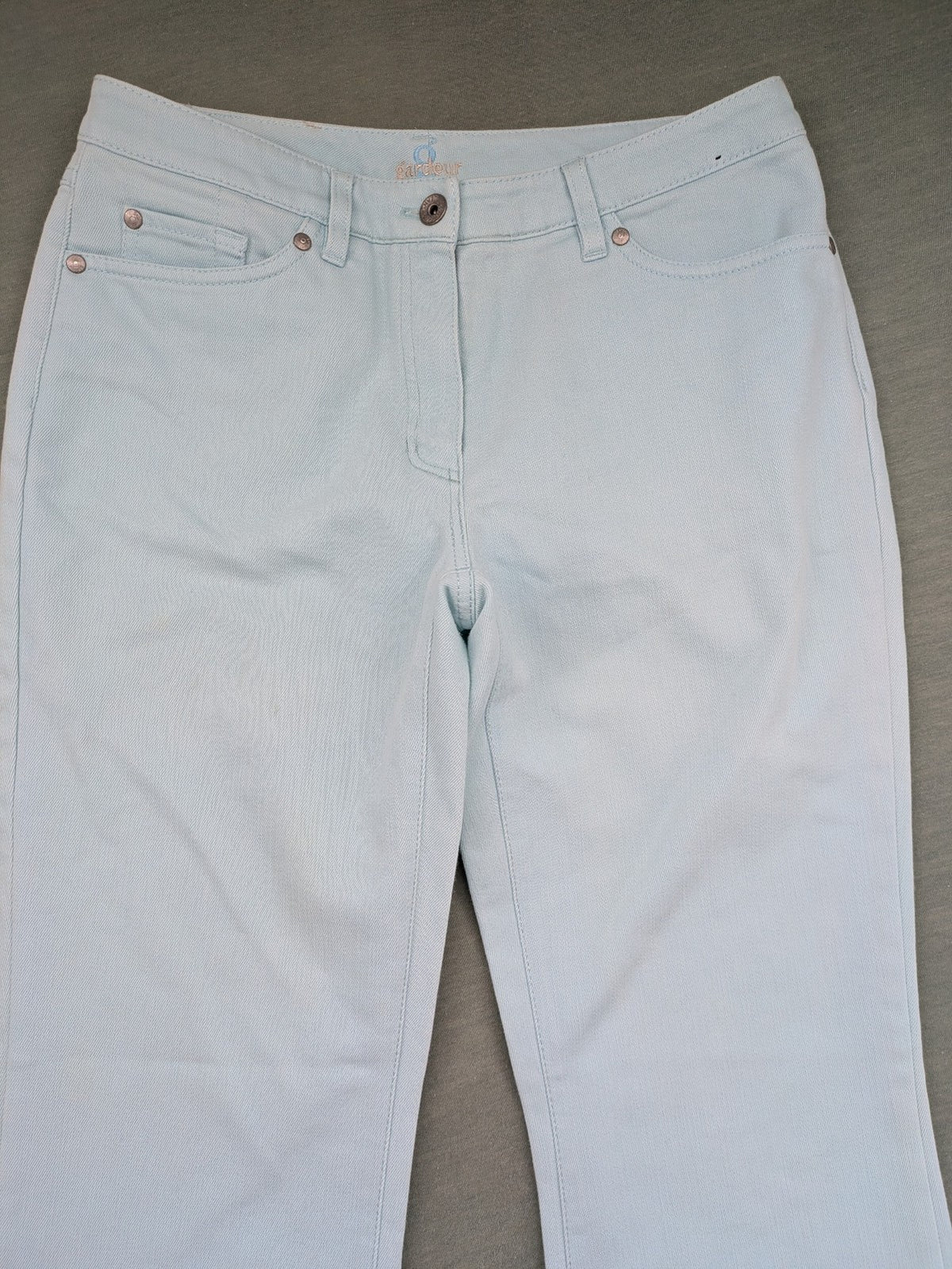 GARDEUR blue straight jeans with 5-pocket design, branded button, and leather patch.