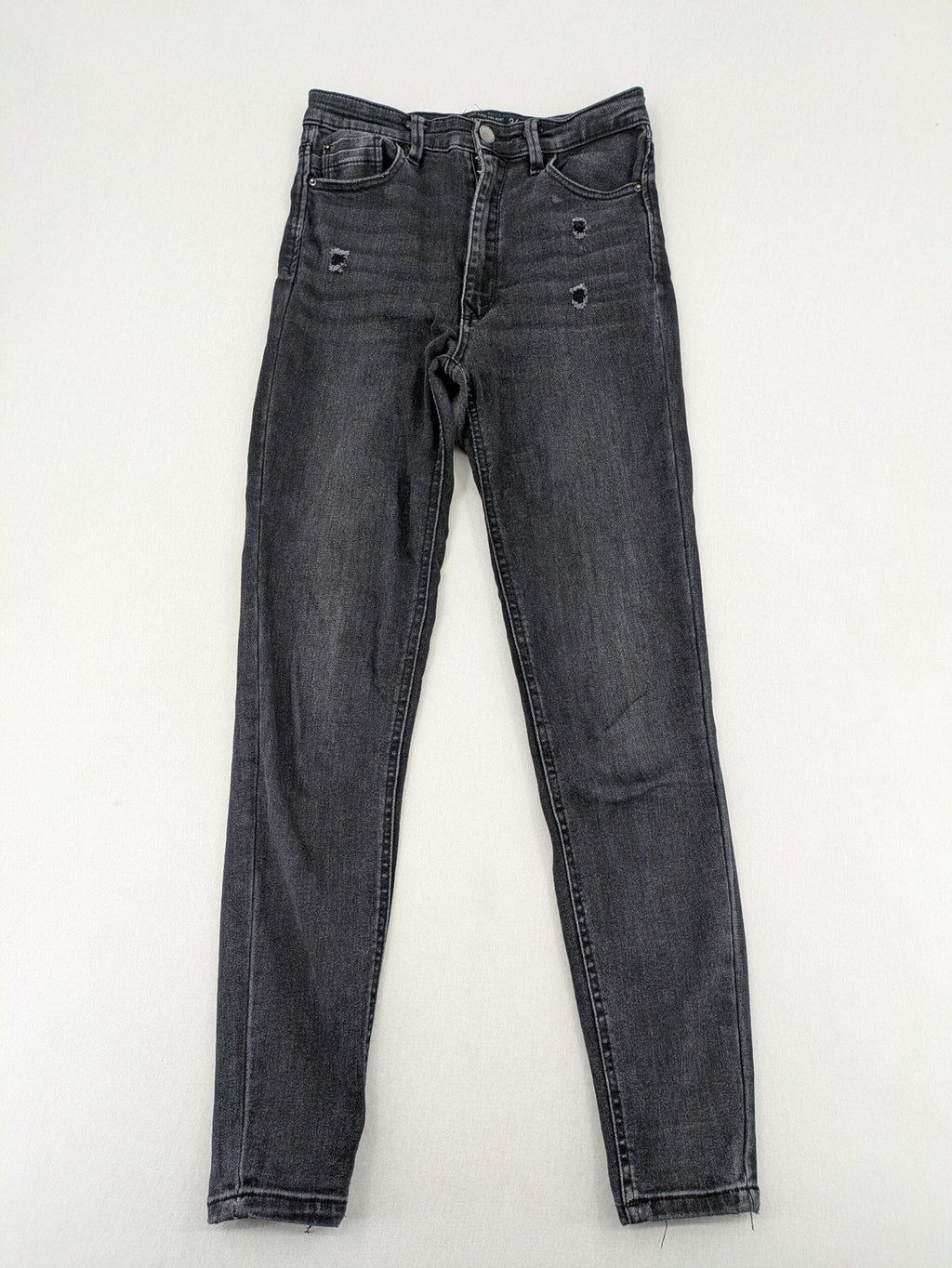 Stradivarius grey skinny jeans super high waist distressed with classic five-pocket design.