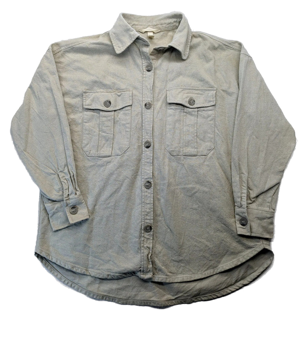 H&M beige overshirt jacket, classic collar, button-down front, two chest pockets, cotton material.