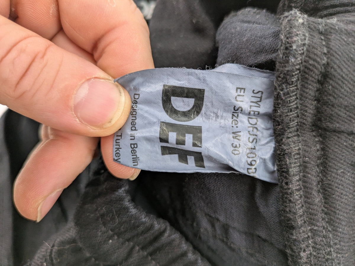 DEF black cargo jogging pants tapered leg elastic waistband multiple pockets