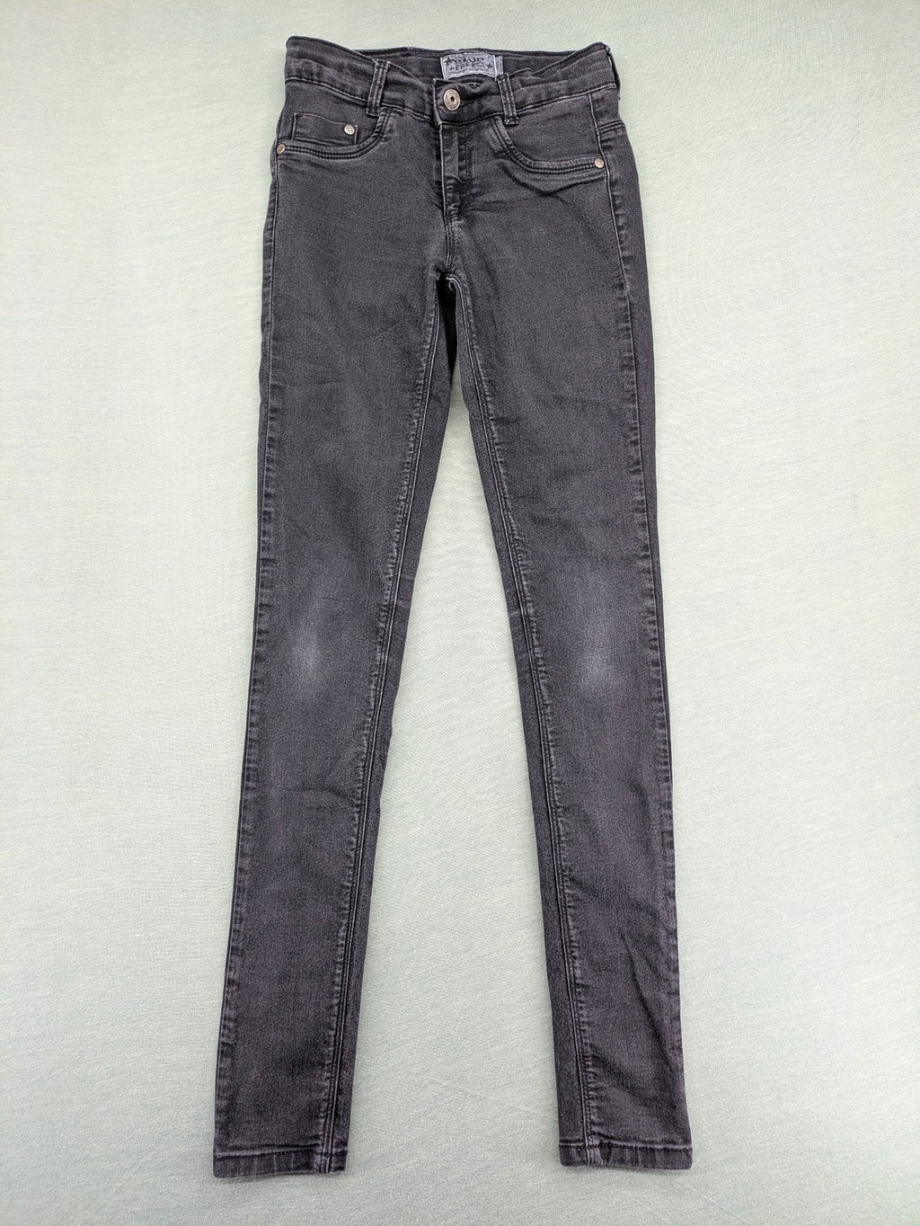 Blue Effect blue straight jeans with adjustable waistband and classic 5-pocket style.