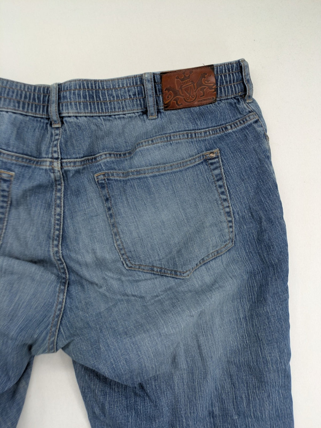 Wallbusch blue straight jeans with elastic waistband, drawstring, and breathable linen blend.