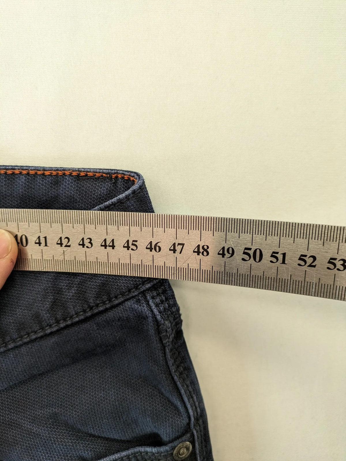Christian Berg grey straight jeans with classic 5-pocket design and stretch cotton material.