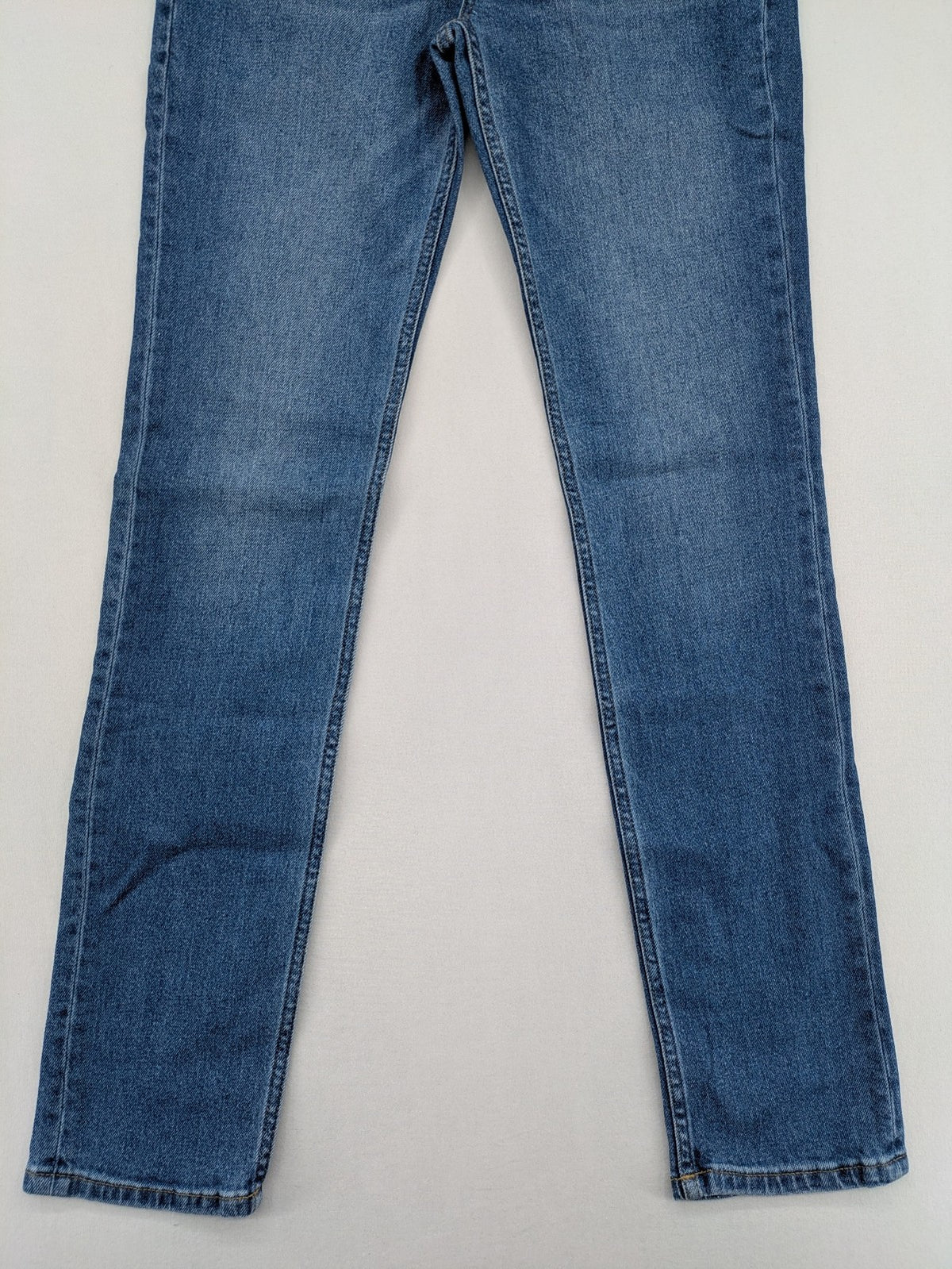 Esprit blue straight leg jeans with medium rise and new with tags.