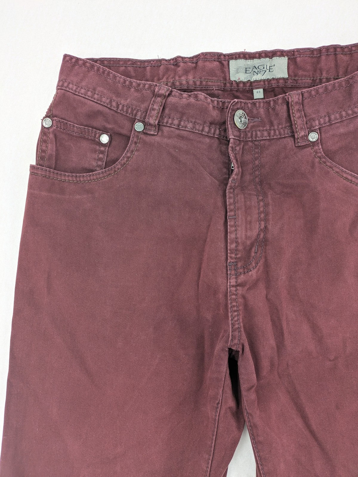 Baumwolle burgundy straight jeans 5-pocket design with brand logo and stretch material