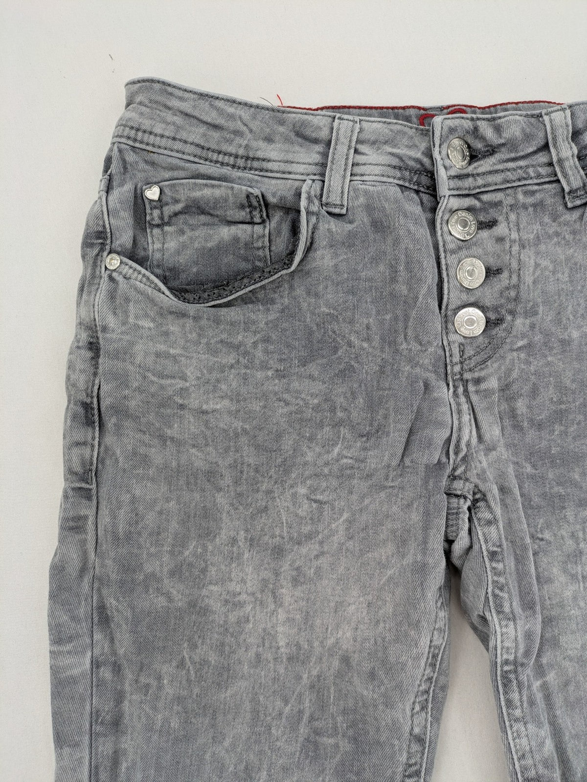 Street One grey straight jeans with button fly, used look, slim fit, cotton blend.