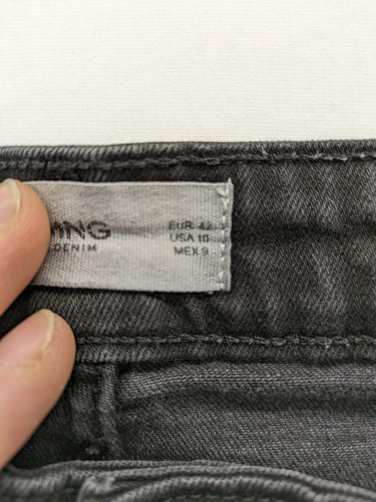 MNG grey straight jeans high waist 5-pocket design authentic denim.