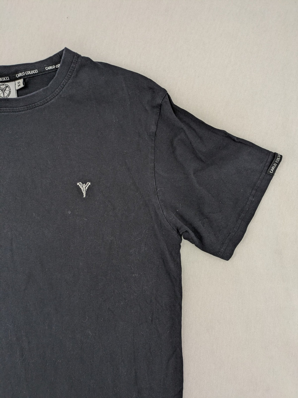 Carlo Colucci grey t-shirt with embroidered logo on chest and brand label details.