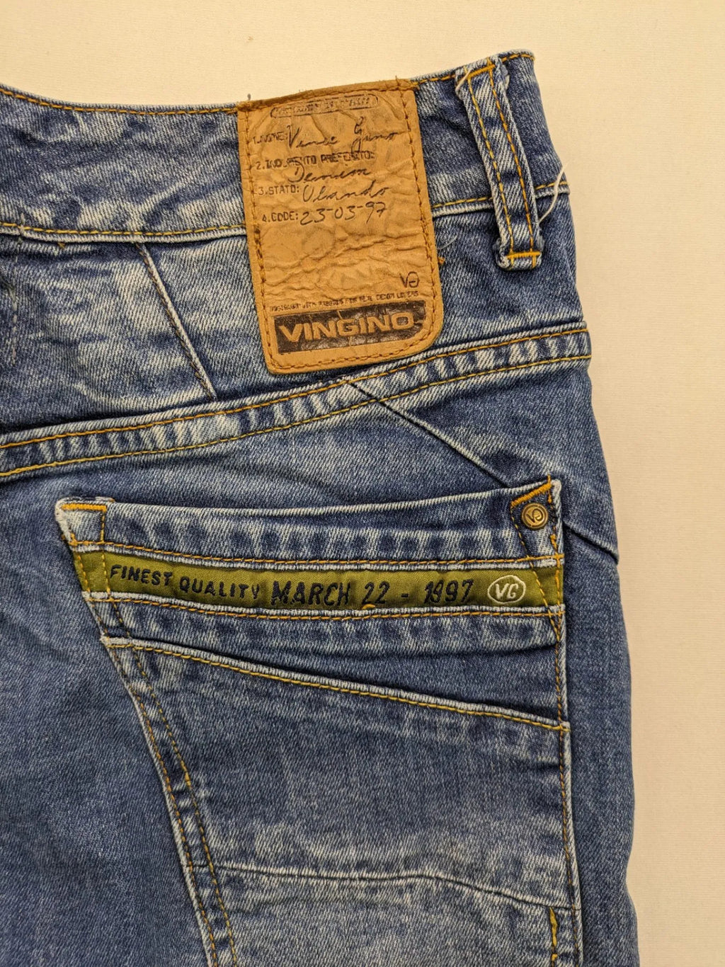 Vingino blue skinny jeans with adjustable waistband and classic wash, made from stretch denim.