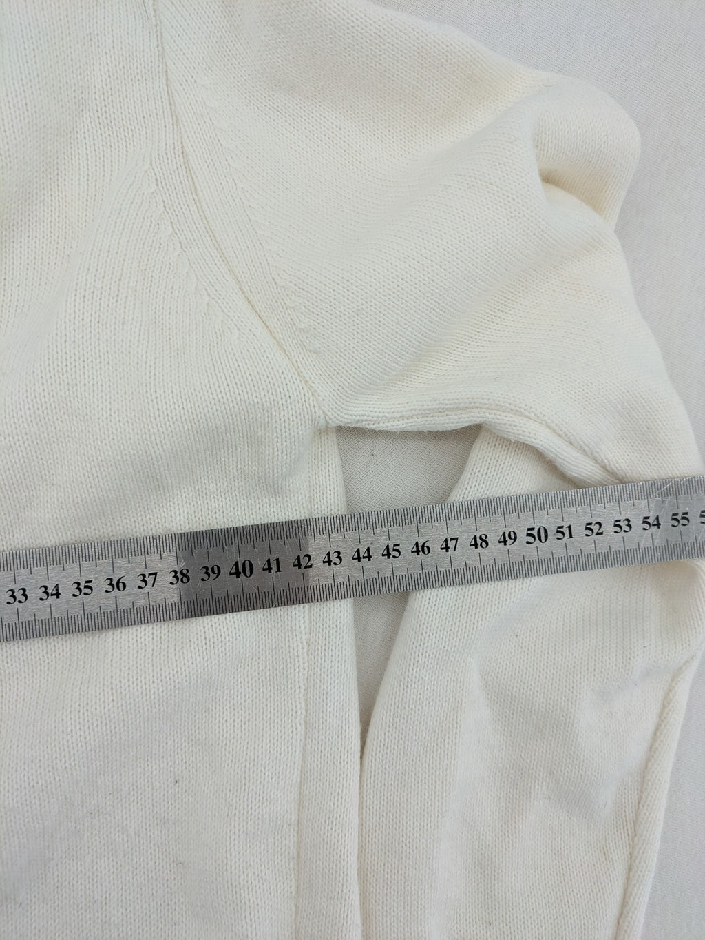Parz Park white turtle neck jumper with ribbed collar and cuffs, soft acrylic material.